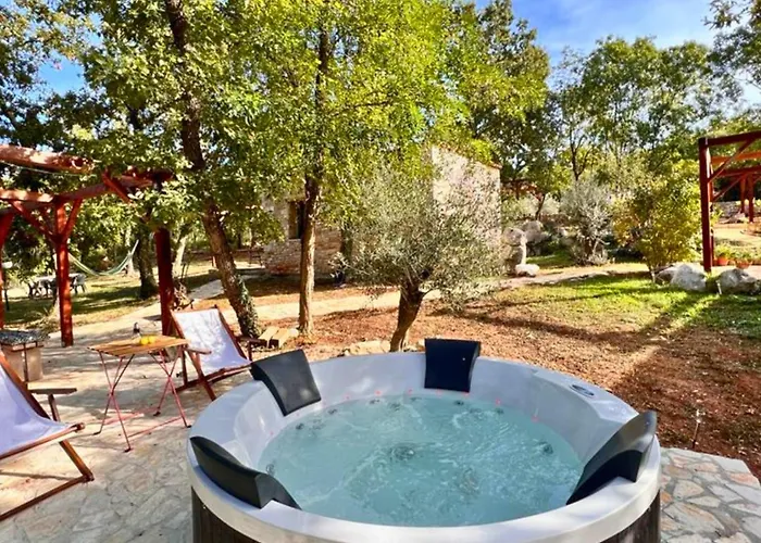 Paradiso Istriano - Mare 로비니